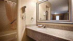 Airport Inn