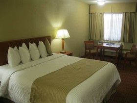 Airport Inn