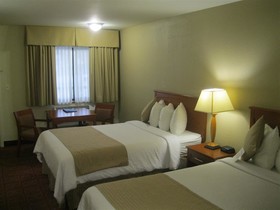 Airport Inn