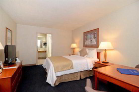 Airport Inn
