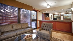 Airport Inn