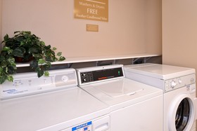 Candlewood Suites Boise - Towne Square