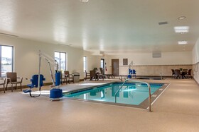 Comfort Inn & Suites