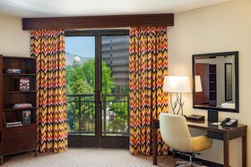 Hotel 43