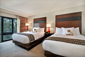 Hotel 43