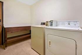 La Quinta Inn & Suites by Wyndham Boise Airport