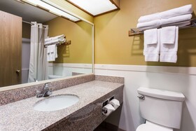 Quality Inn Airport