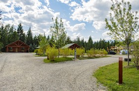 Bonners Ferry Log Inn