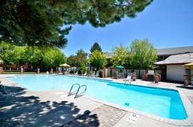 Best Western Plus Burley Inn & Convention Center