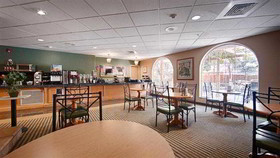 Best Western Plus Caldwell Inn & Suites