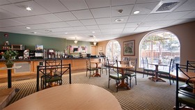 Best Western Plus Caldwell Inn & Suites