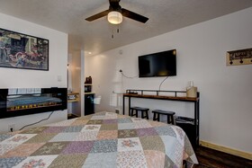 Alpine Lodge and RV Motel