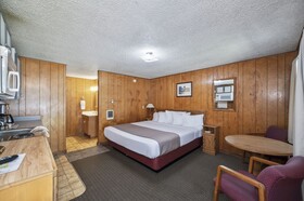 Birch Glen Lodge