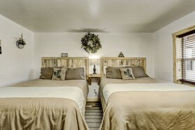 Cascade Lake Inn
