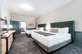 Hotel NoBo Cascade, Tapestry Collection by Hilton