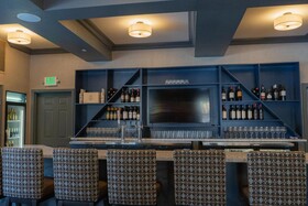 Hotel NoBo Cascade, Tapestry Collection by Hilton