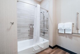 Hotel NoBo Cascade, Tapestry Collection by Hilton