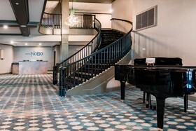 Hotel NoBo Cascade, Tapestry Collection by Hilton