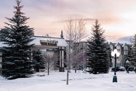 Hotel NoBo Cascade, Tapestry Collection by Hilton