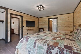 Lake Village Lodge