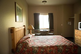 Boulder Creek Inn