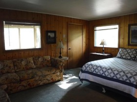 Billingsley Creek Lodge