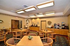 Best Western Sawtooth Inn & Suites