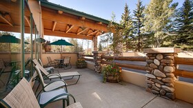 Best Western Plus Kentwood Lodge