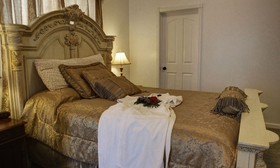 Lions Gate Manor