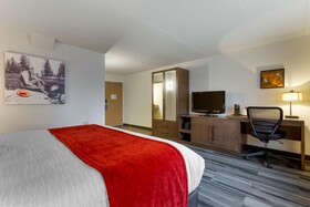 Best Western Plus McCall Lodge & Suites
