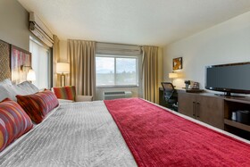Best Western Plus McCall Lodge & Suites