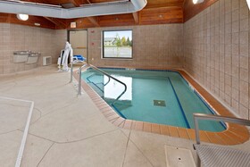 Best Western Plus McCall Lodge & Suites