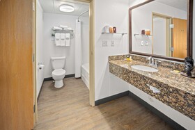 Best Western Plus McCall Lodge & Suites