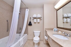 Hampton Inn & Suites Boise - Meridian