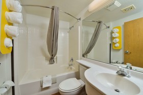 Motel 6 Meridian ID