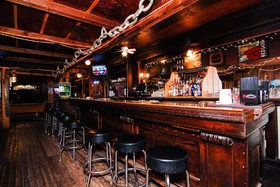 White Horse Hotel