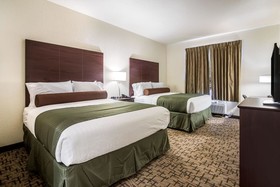 Cobblestone Hotel & Suites