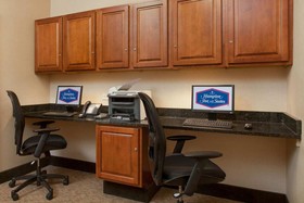 Hampton Inn & Suites Addison