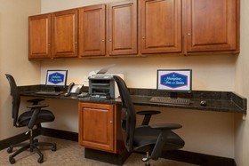 Hampton Inn & Suites Addison