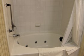 Hilton Garden Inn Addison