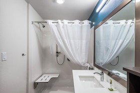 WoodSpring Suites Chicago Addison