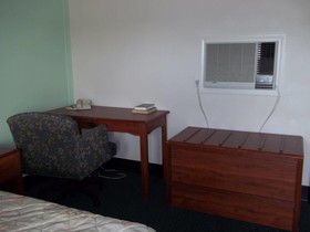 Altamont Motel