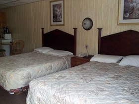 Altamont Motel