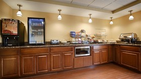 Best Western Plus Parkway Hotel