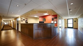 Best Western Plus Parkway Hotel