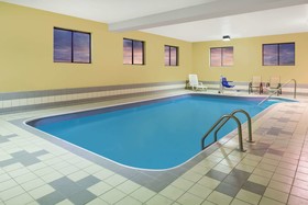 Hotel 7 Inn