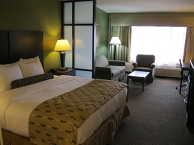 Best Western Plus Antioch Hotel & Suites