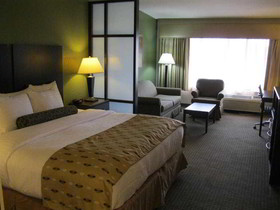 Best Western Plus Antioch Hotel & Suites
