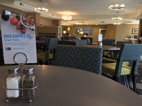 Holiday Inn Express Chicago NW - Arlington Heights