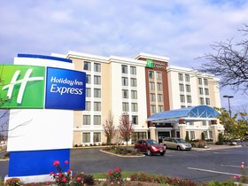 Holiday Inn Express Chicago NW - Arlington Heights